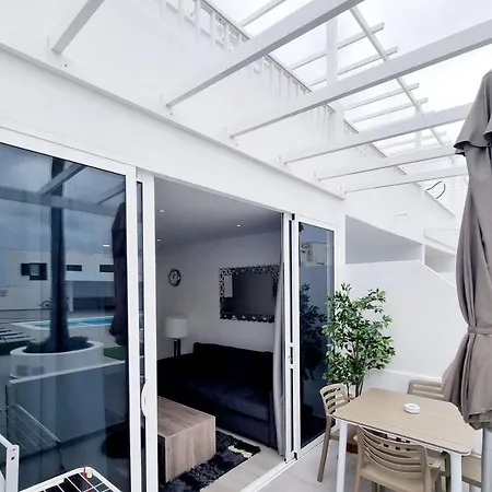 Daire Luxury Zen Puerto del Carmen (Lanzarote)